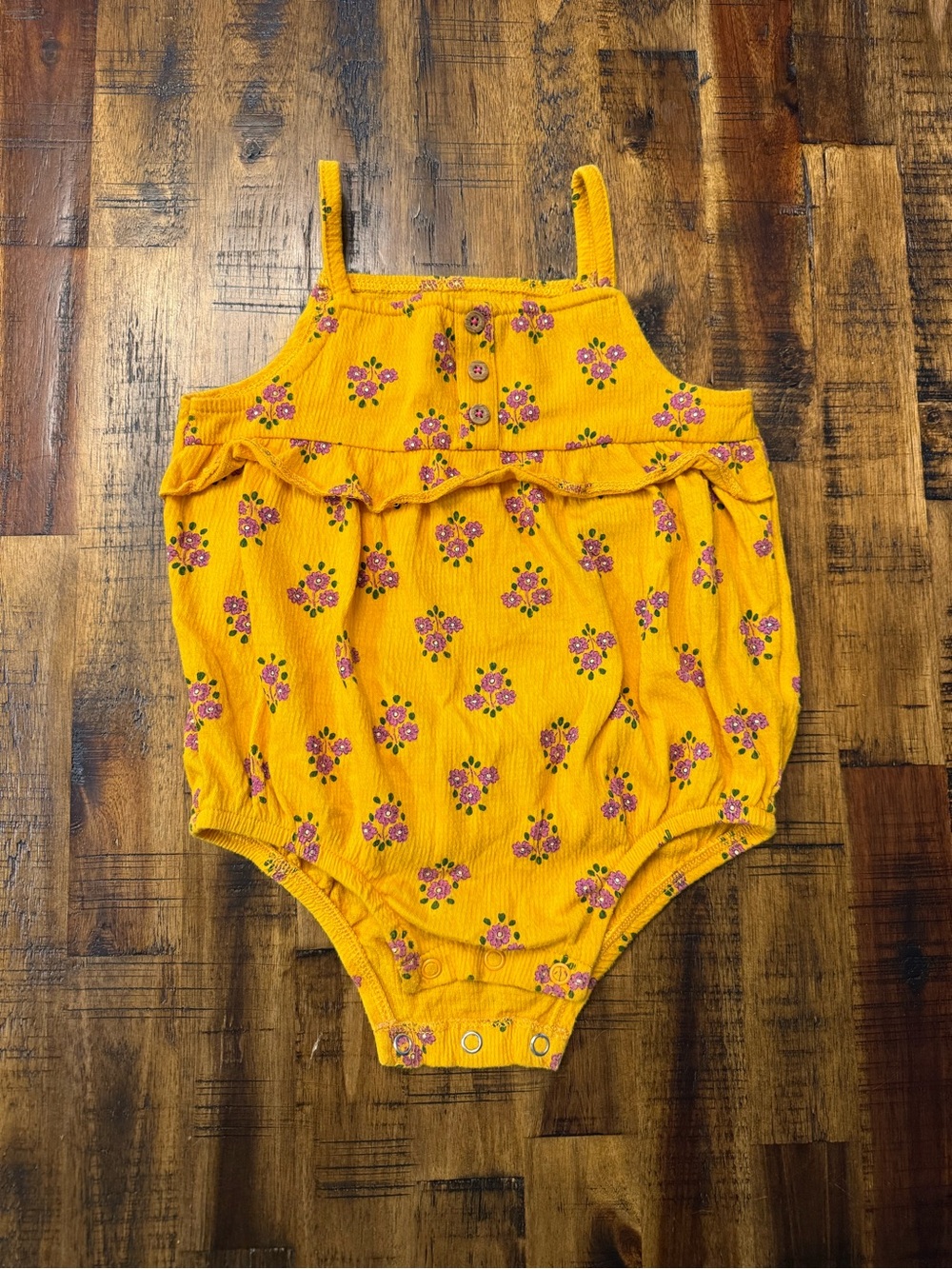 🍒 Purple floral Carter's 18 months tank top bodysuit.